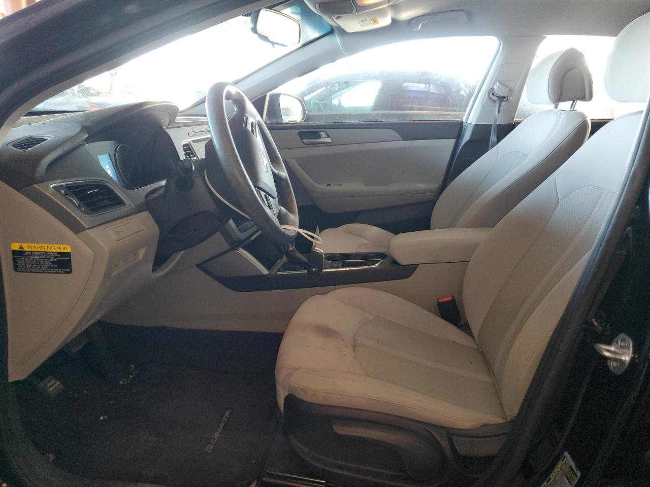 2017 Hyundai Sonata - Image 7