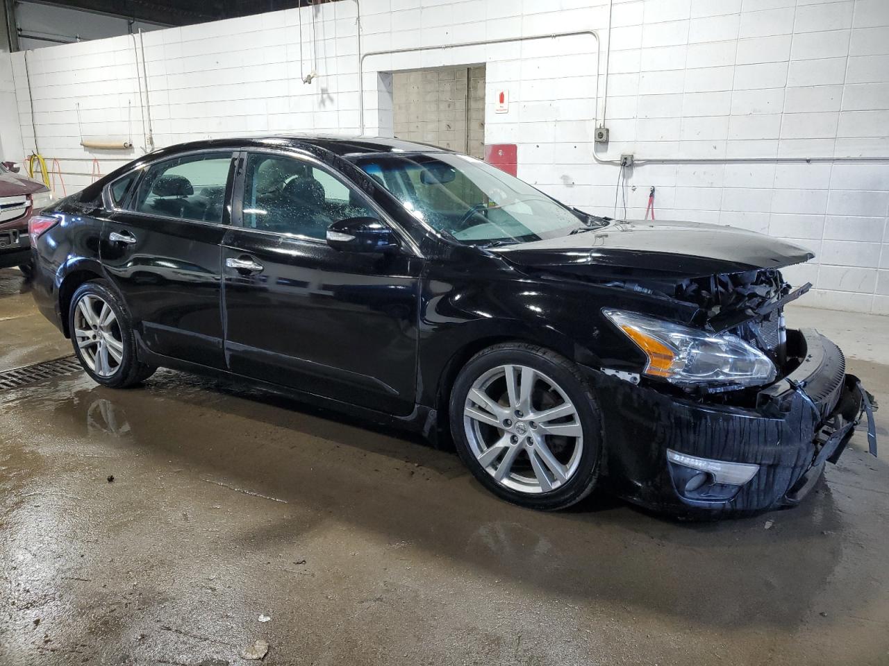 2014 Nissan Altima - Image 4