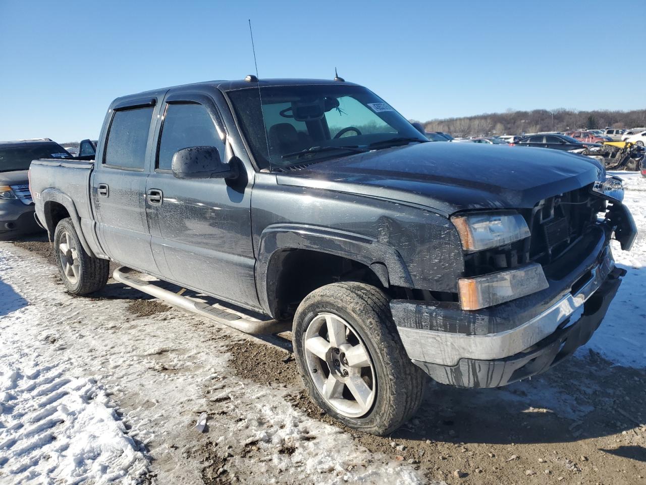 2005 Chevrolet Silverado - Image 4