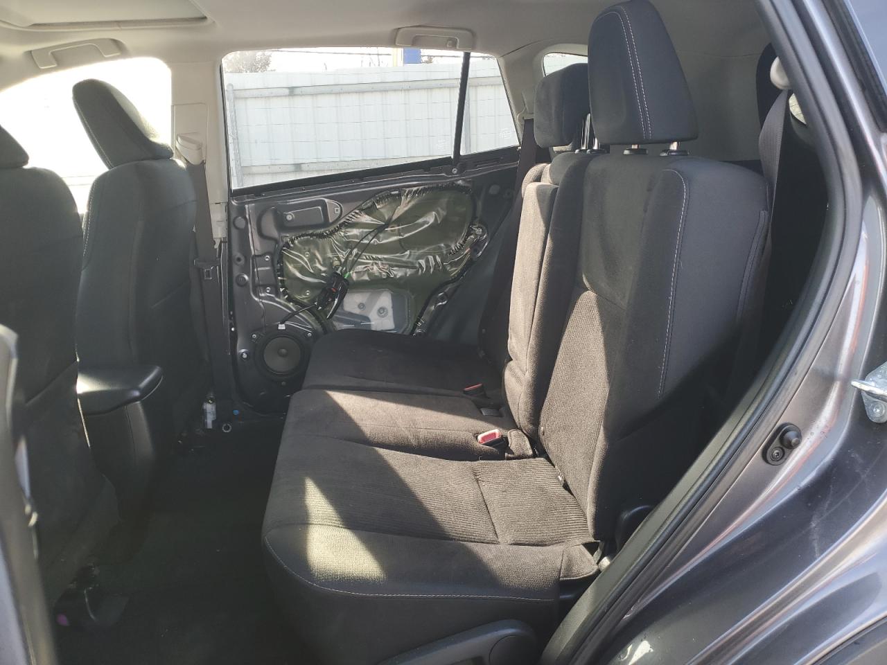 2014 Toyota RAV 4 - Image 11