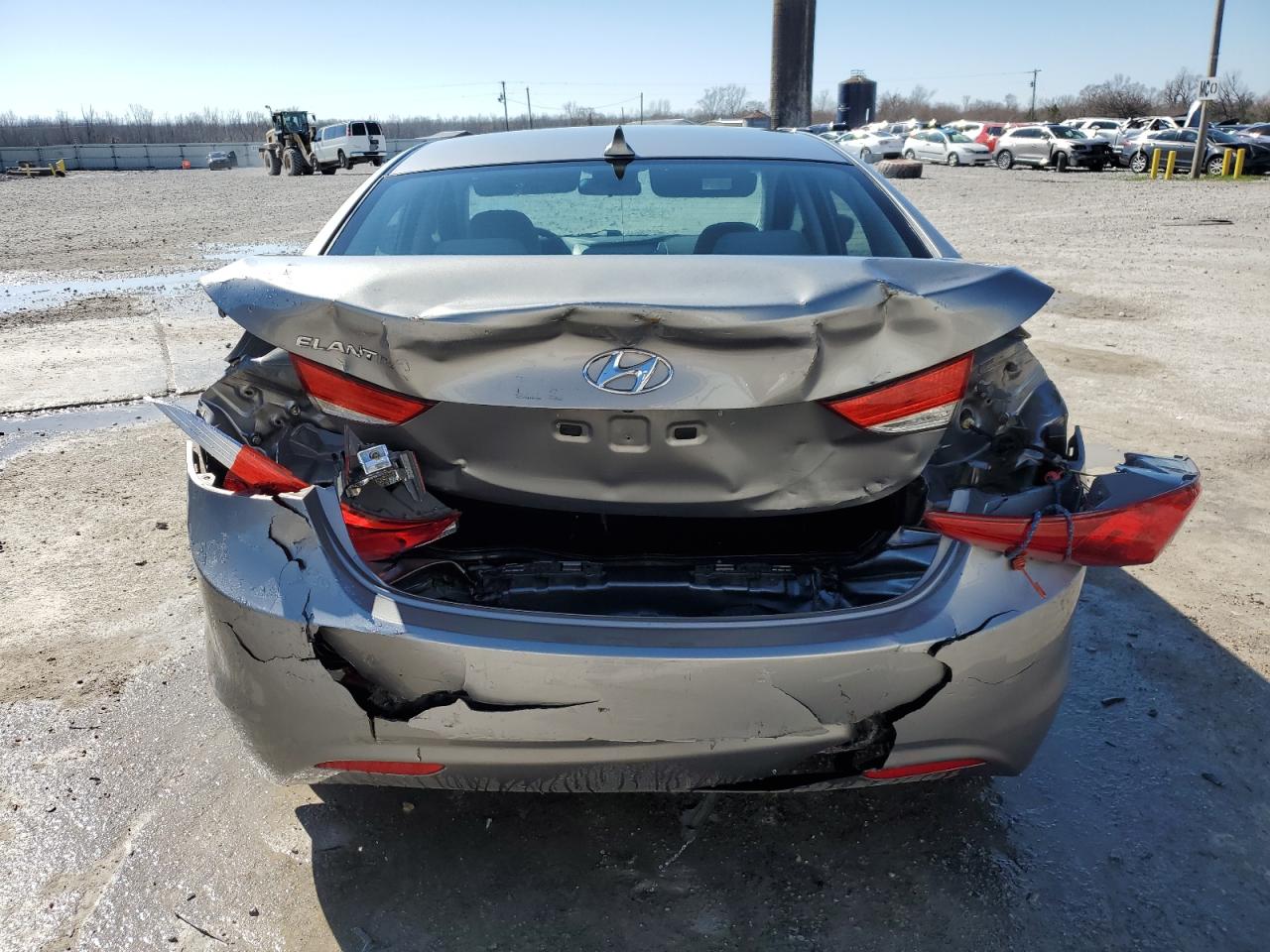 2013 Hyundai Elantra - Image 6
