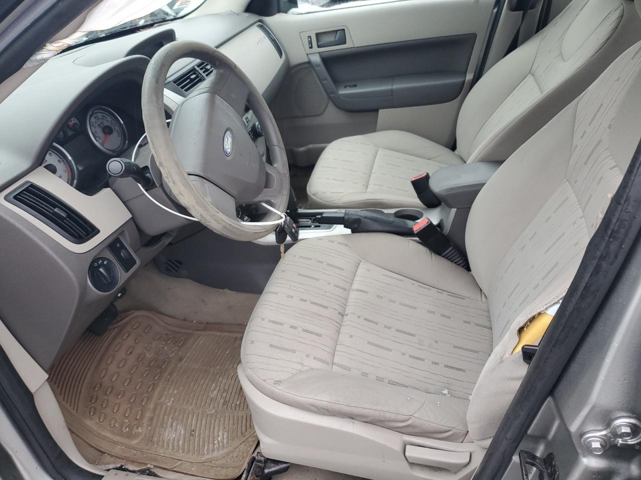 2008 Ford Focus - Image 7
