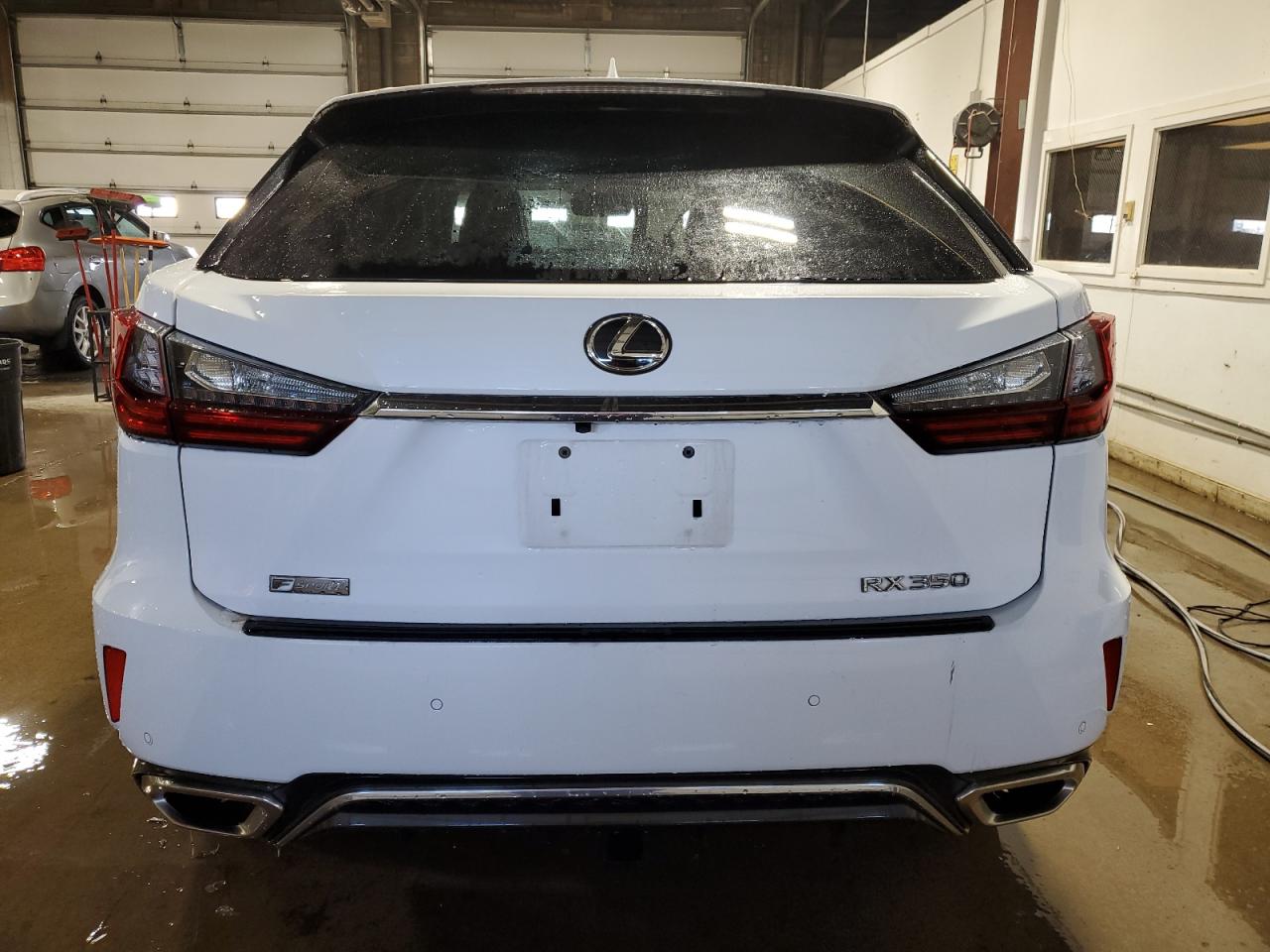 2019 Lexus RX - Image 6