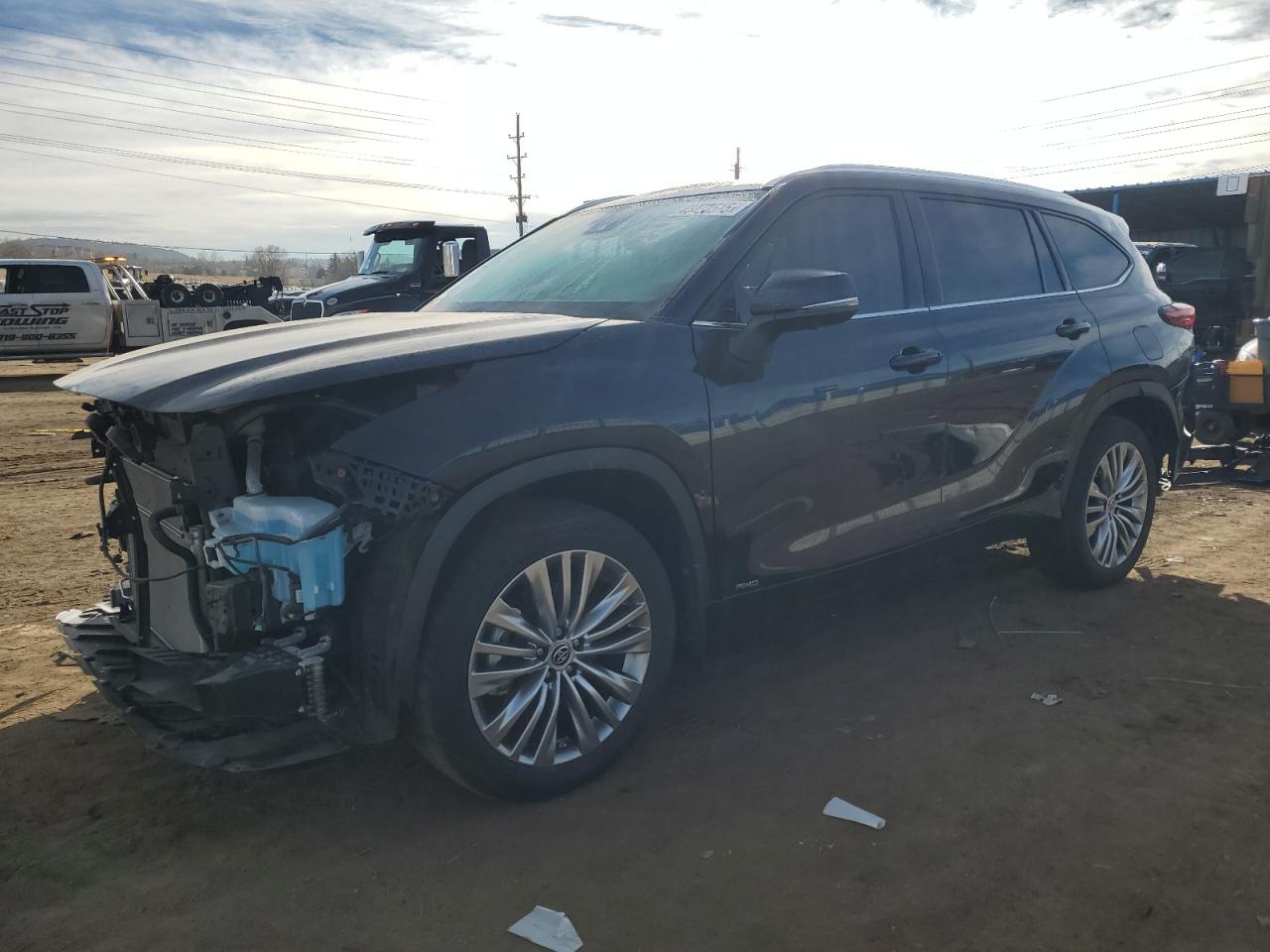 2023 Toyota Highlander Hybrid Limited للبيع في Colorado Springs، CO - Front End