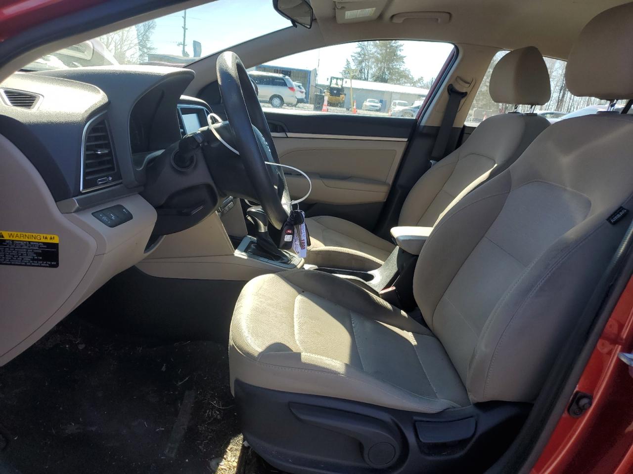 2018 Hyundai Elantra - Image 7