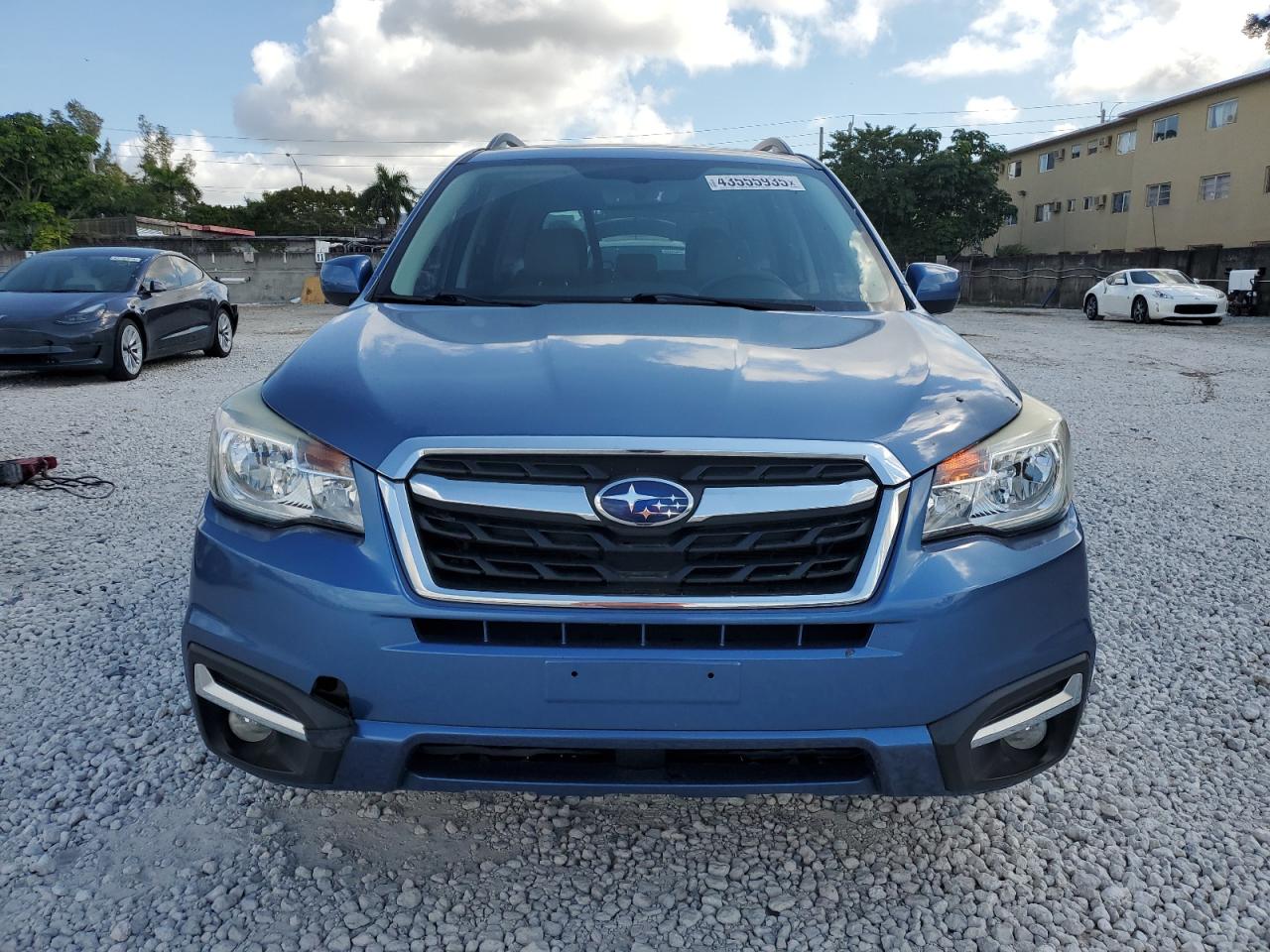 2017 Subaru Forester - Image 5