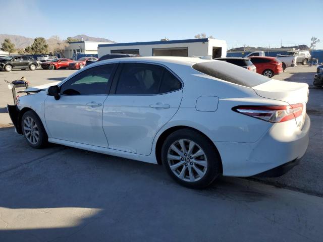 TOYOTA CAMRY 2020 Белы