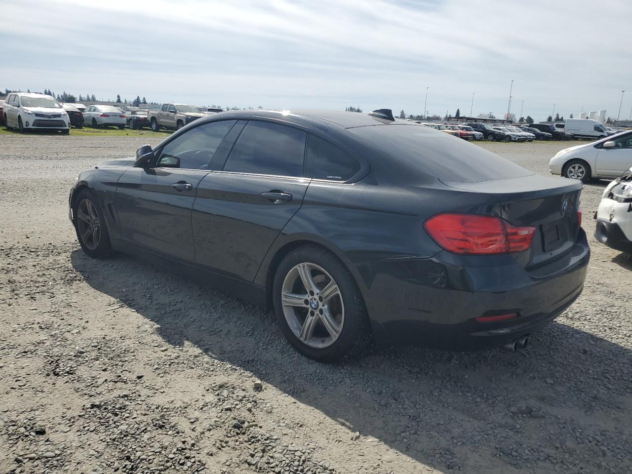 2015 BMW 4er - Image 2