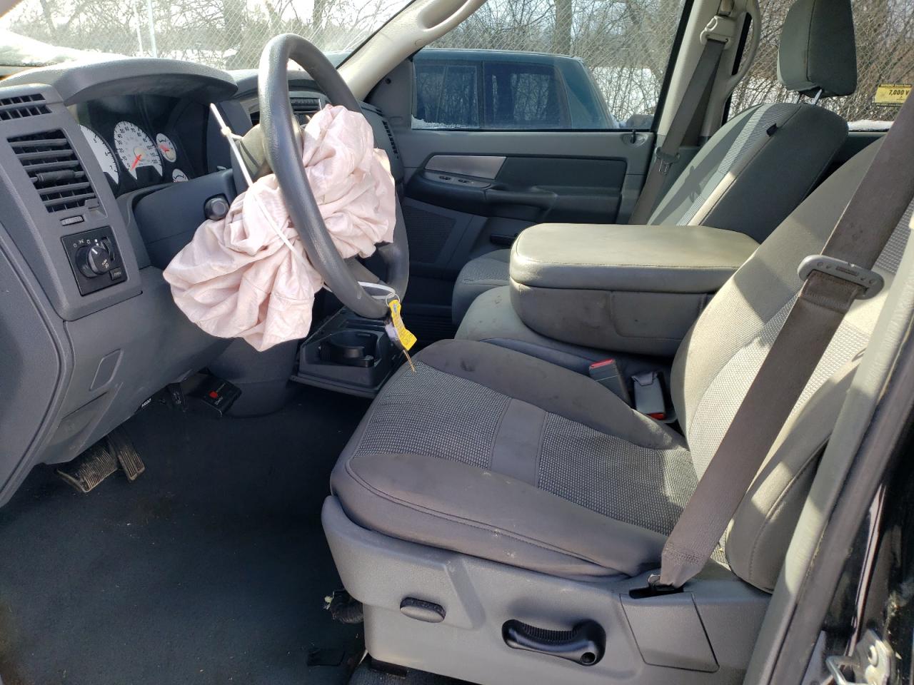 2008 Dodge RAM - Image 7