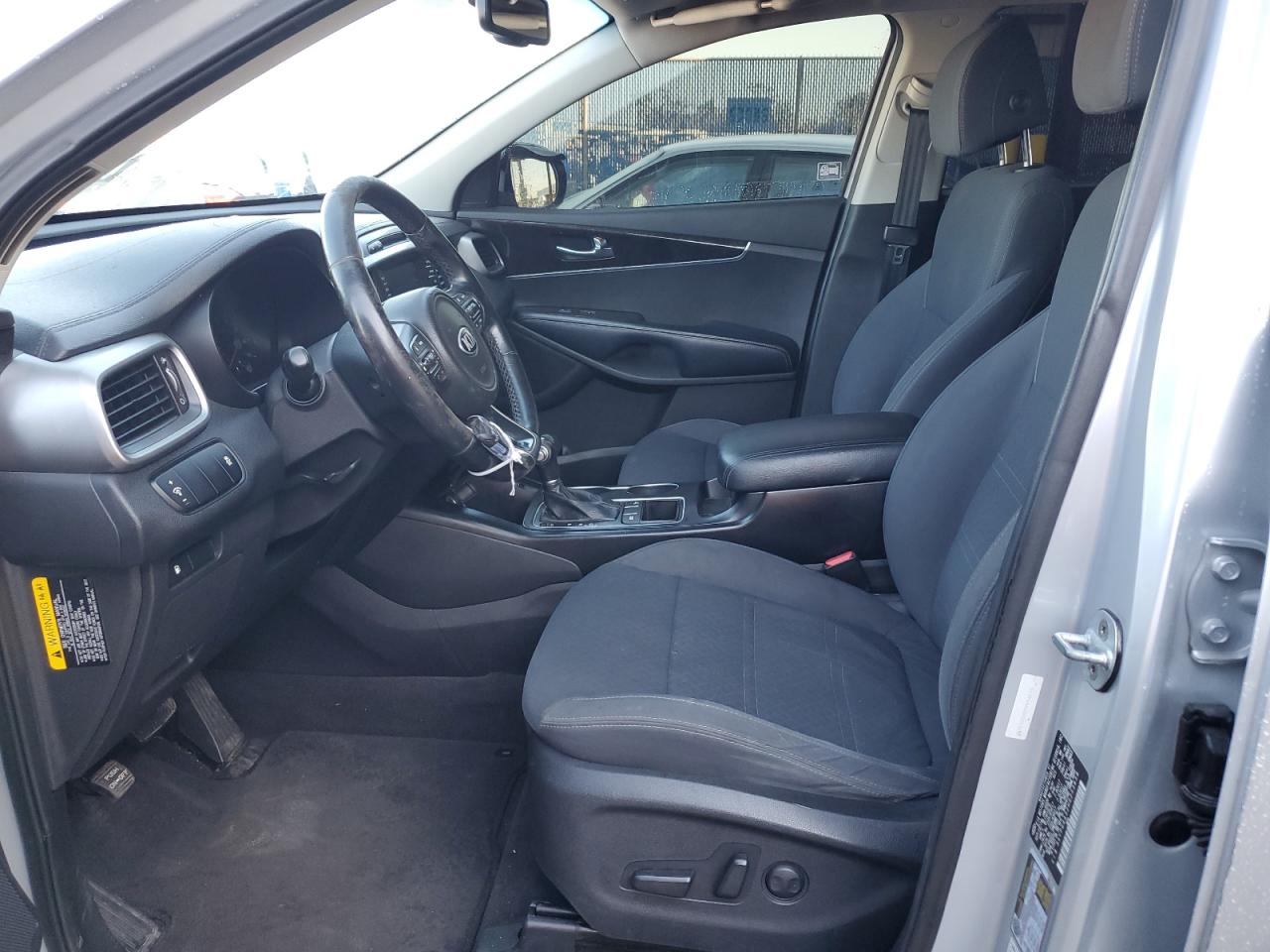 2017 Kia Sorento - Image 7