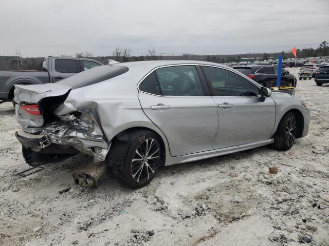  TOYOTA CAMRY 2020 Серебристый