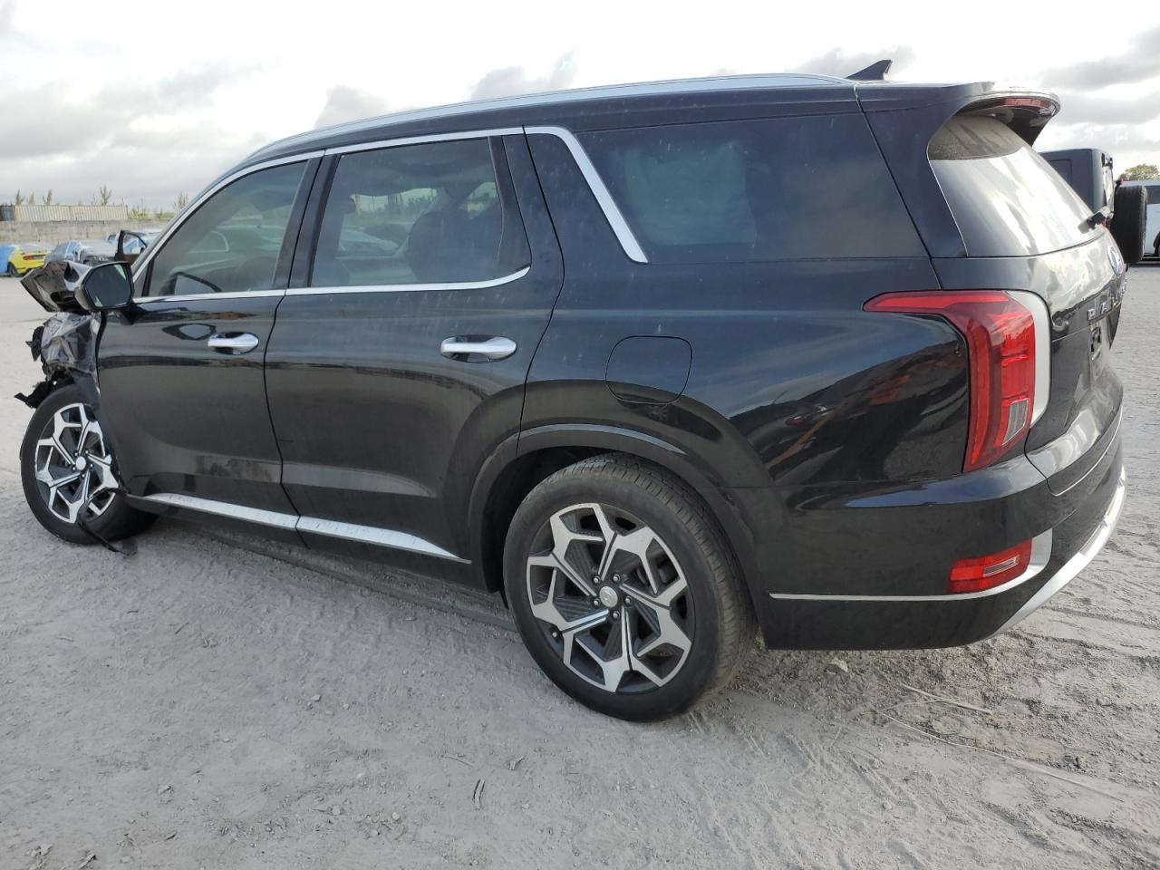 2021 Hyundai Palisade - Image 2