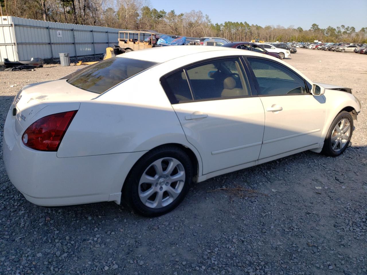 2005 Nissan Maxima - Image 3