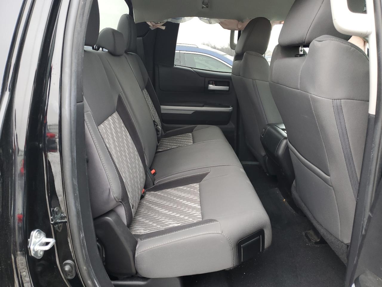 2021 Toyota Tundra - Image 10