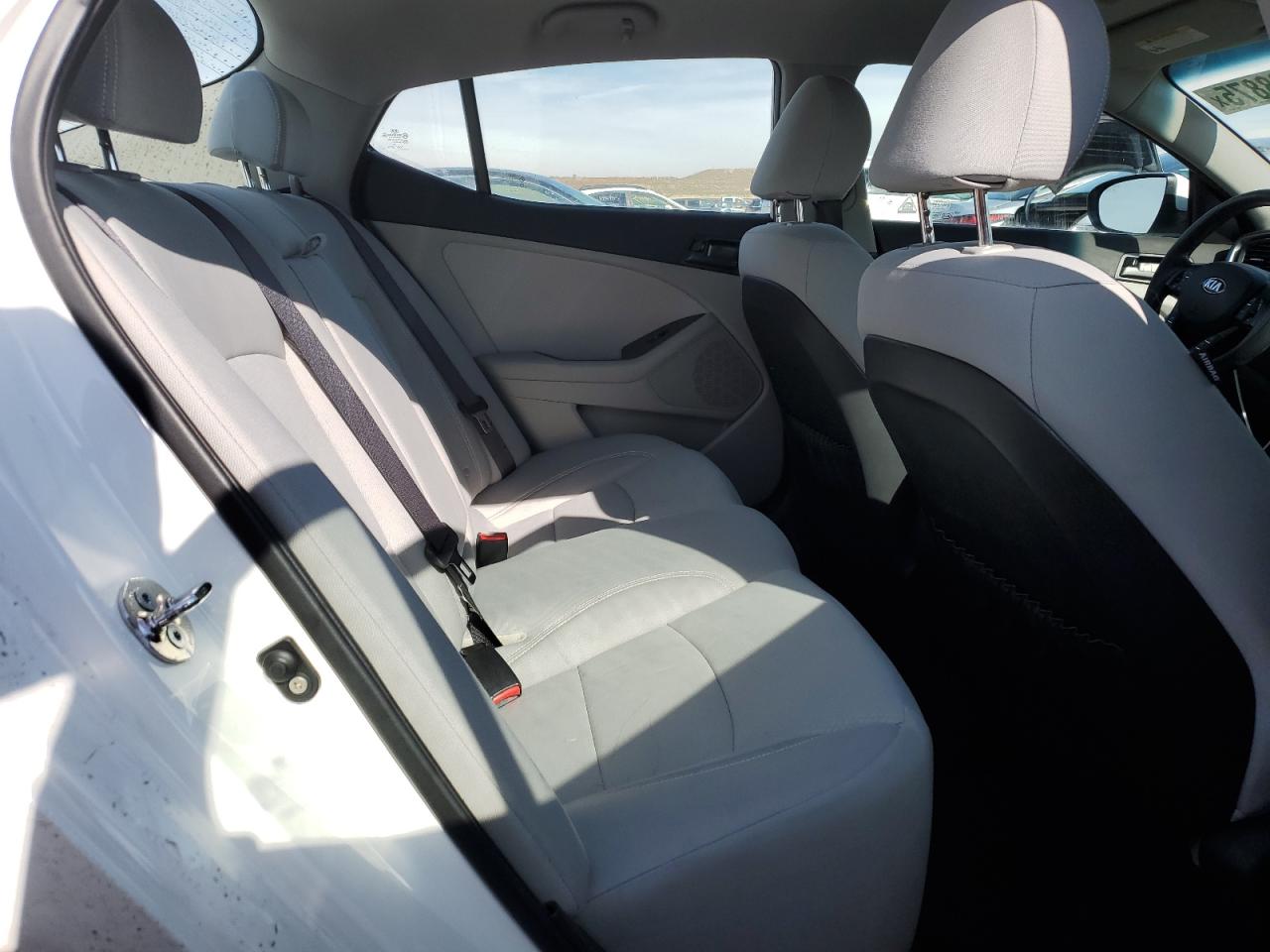 2013 Kia Optima - Image 10