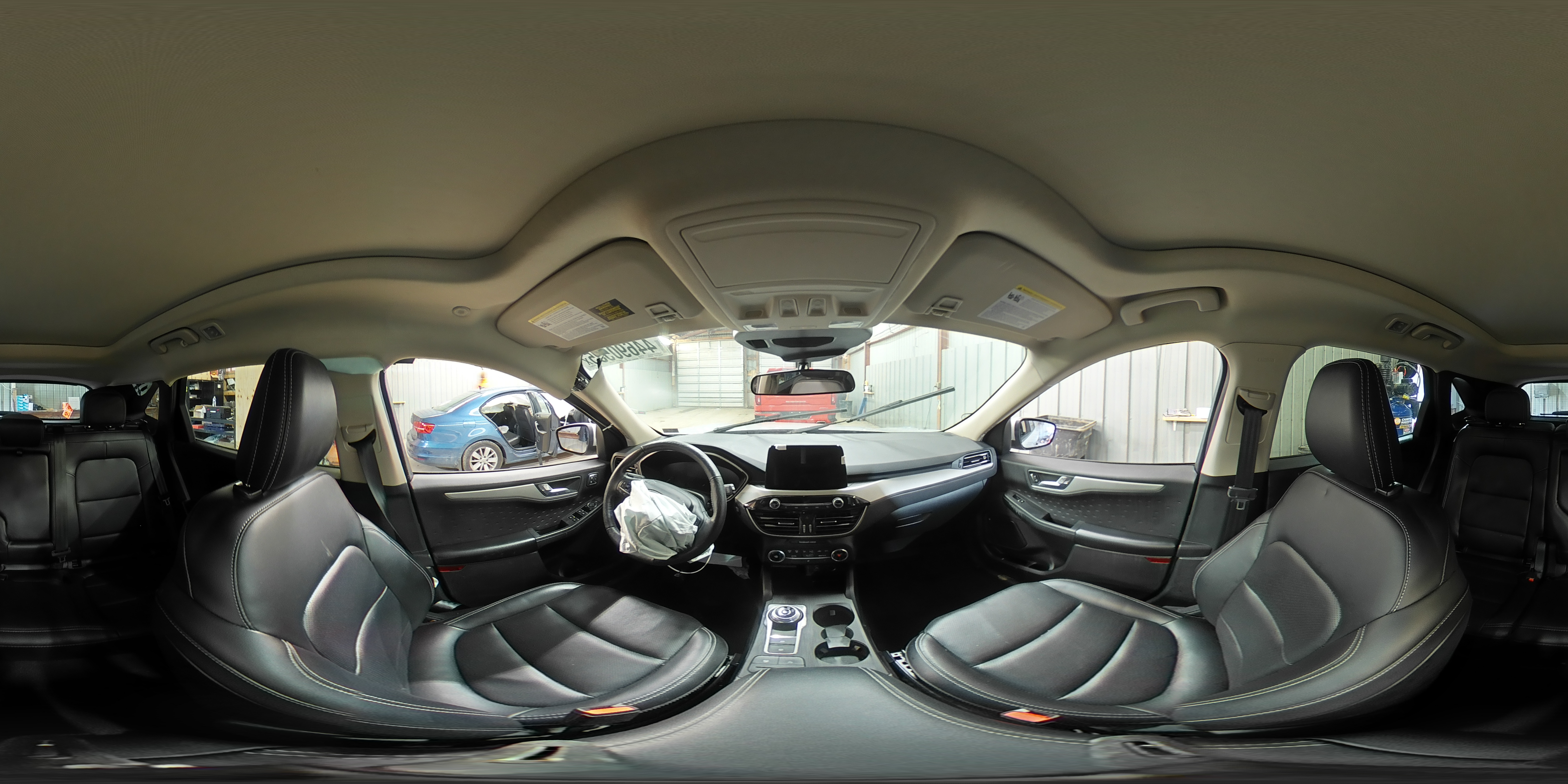 2020 Ford Escape - Image 14