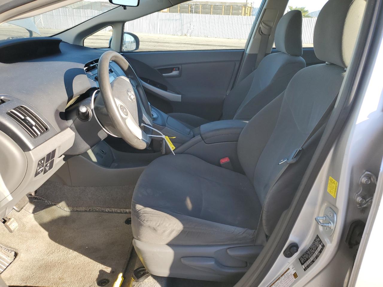 2010 Toyota Prius - Image 7