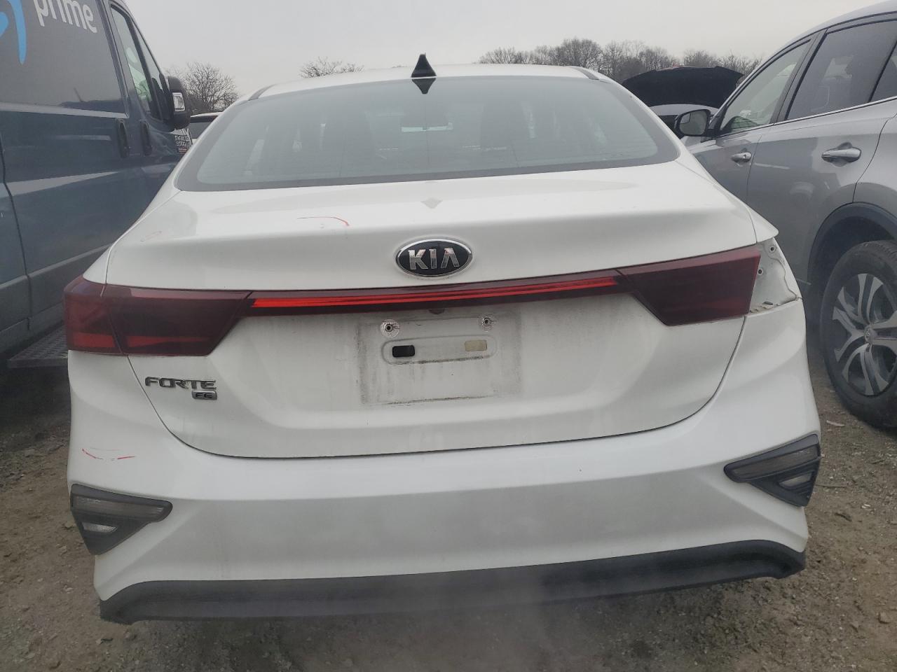 2021 Kia Forte - Image 6