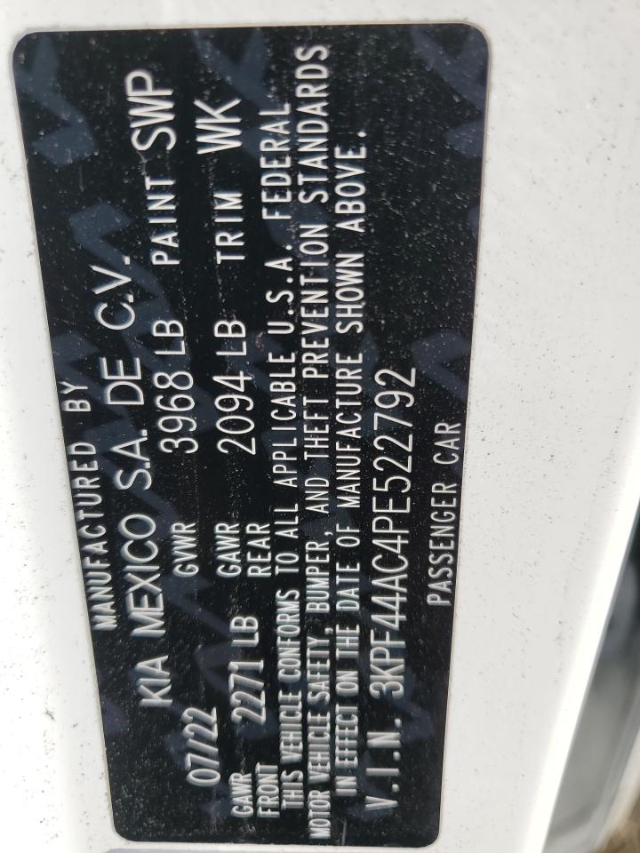 2023 Kia Forte - Image 13