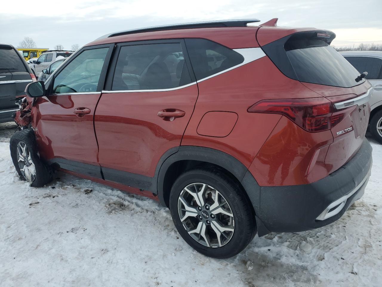 2022 Kia Seltos - Image 2