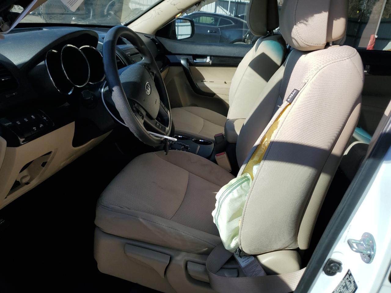 2012 Kia Sorento - Image 7