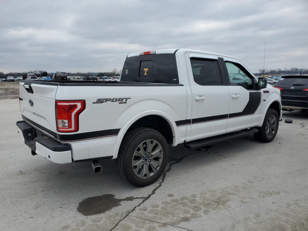 2017 Ford F-150 - Image 3