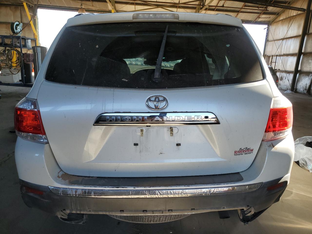 2013 Toyota Highlander - Image 6