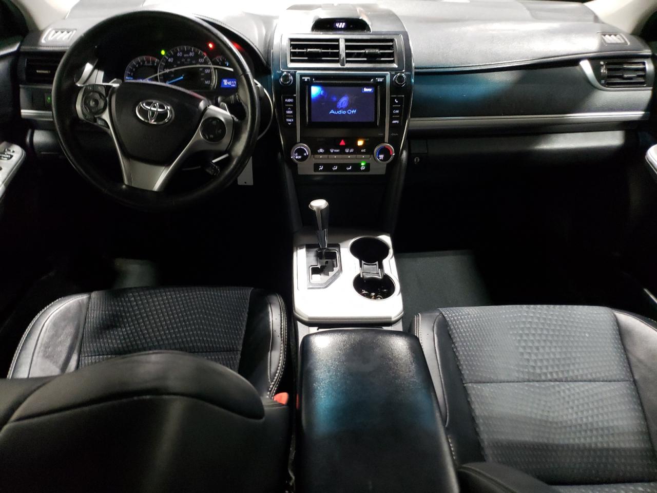 2012 Toyota Camry - Image 8