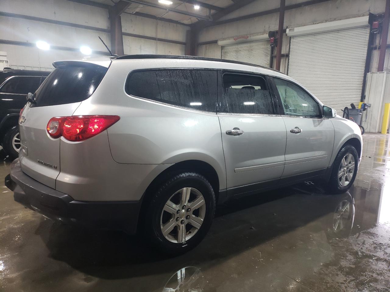 2012 Chevrolet Traverse - Image 3