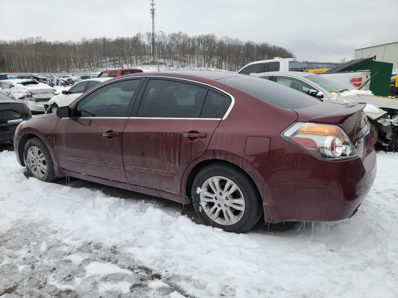 2012 Nissan Altima - Image 2