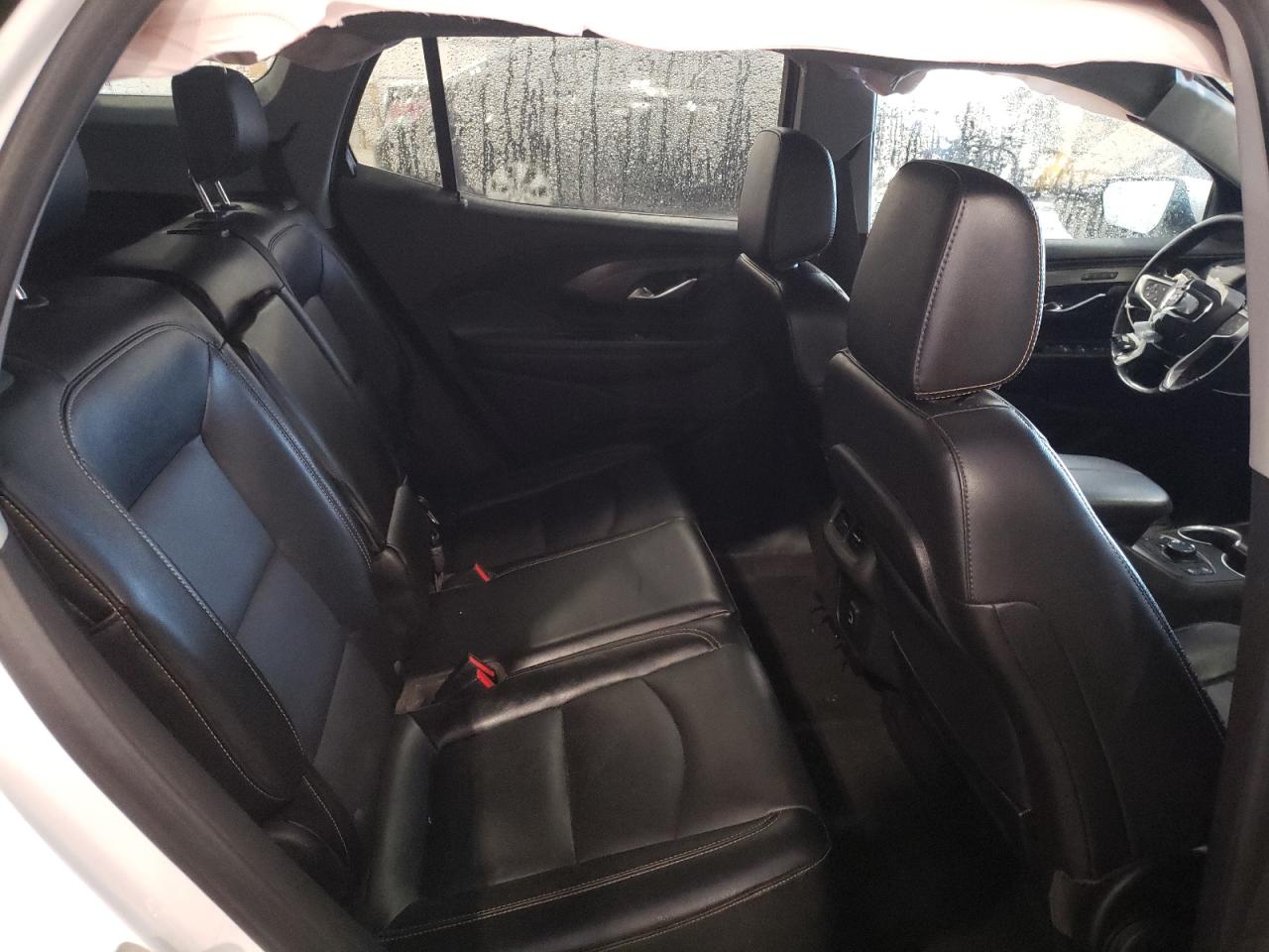 2020 GMC Terrain - Image 11