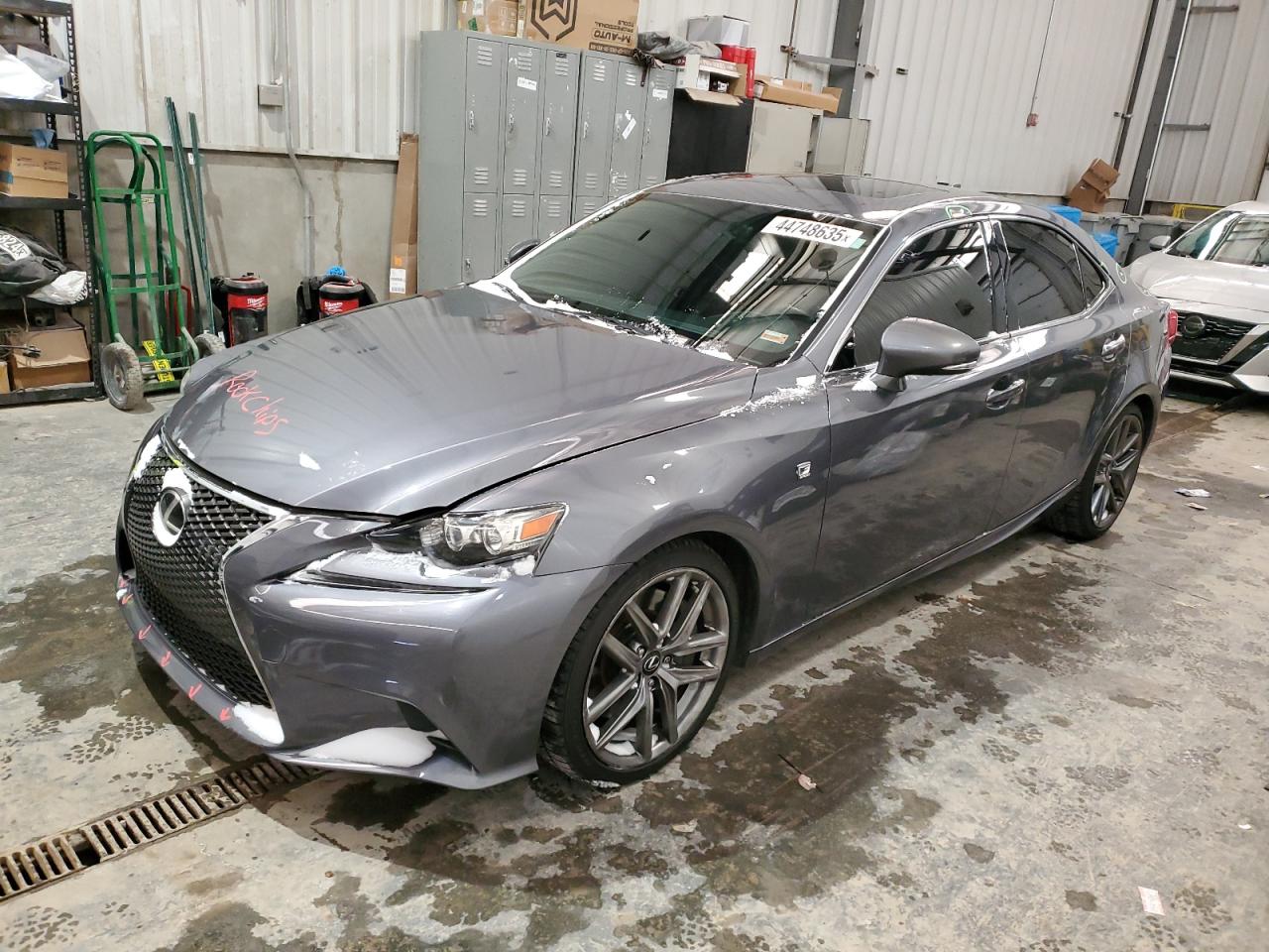 2014 Lexus IS - Image 1
