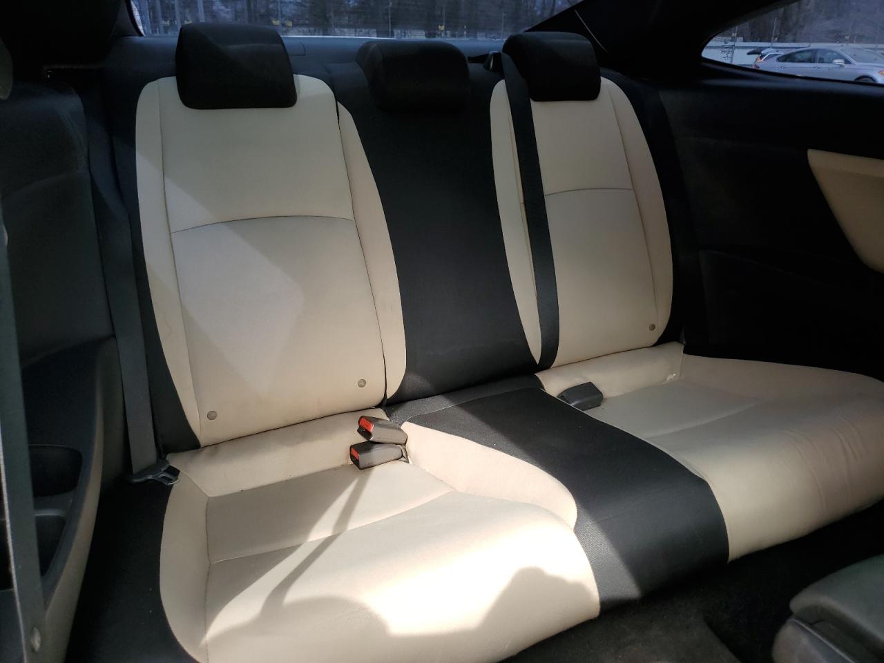 2016 Honda Civic - Image 10
