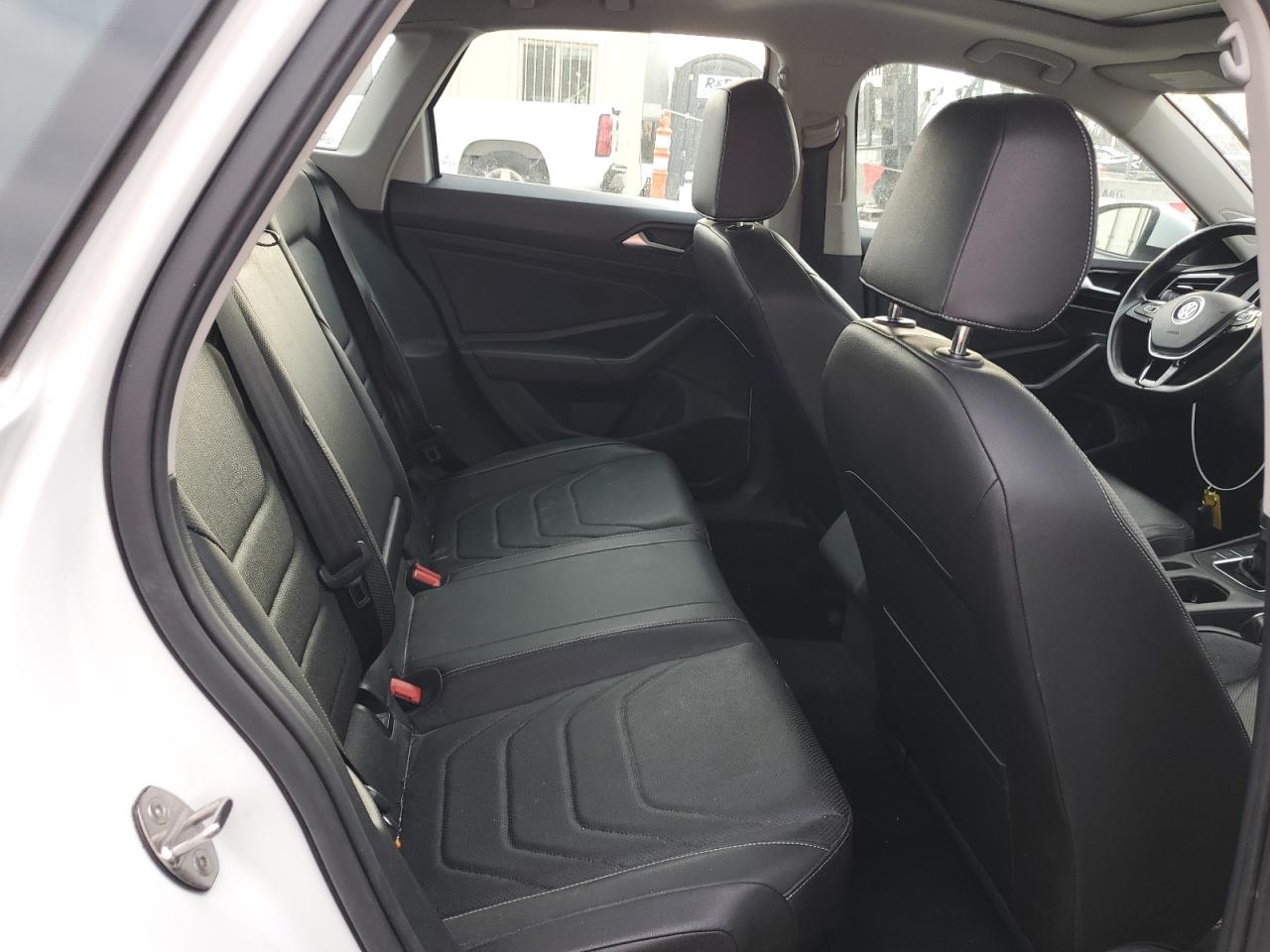 2019 Volkswagen Jetta - Image 10