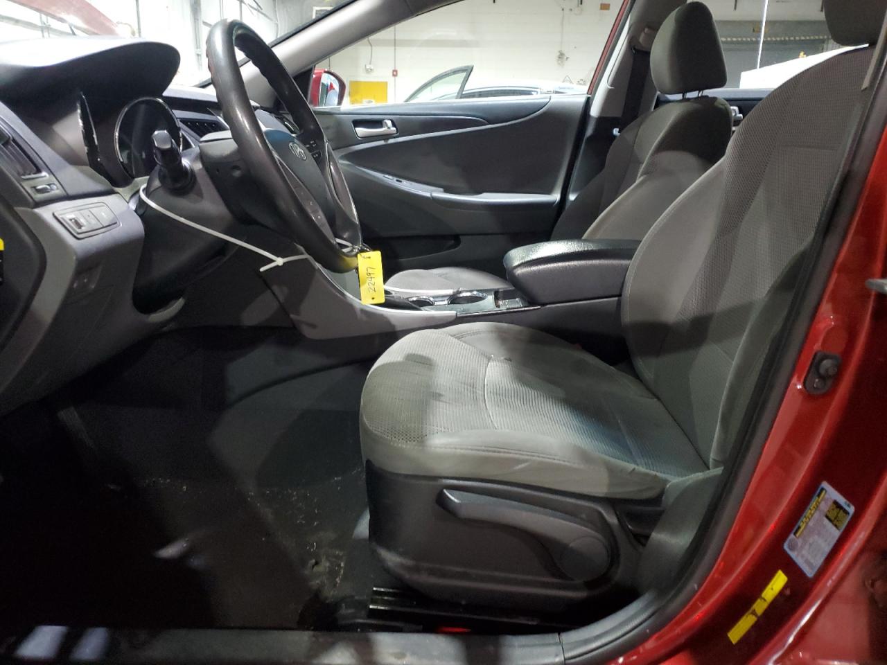 2014 Hyundai Sonata - Image 7