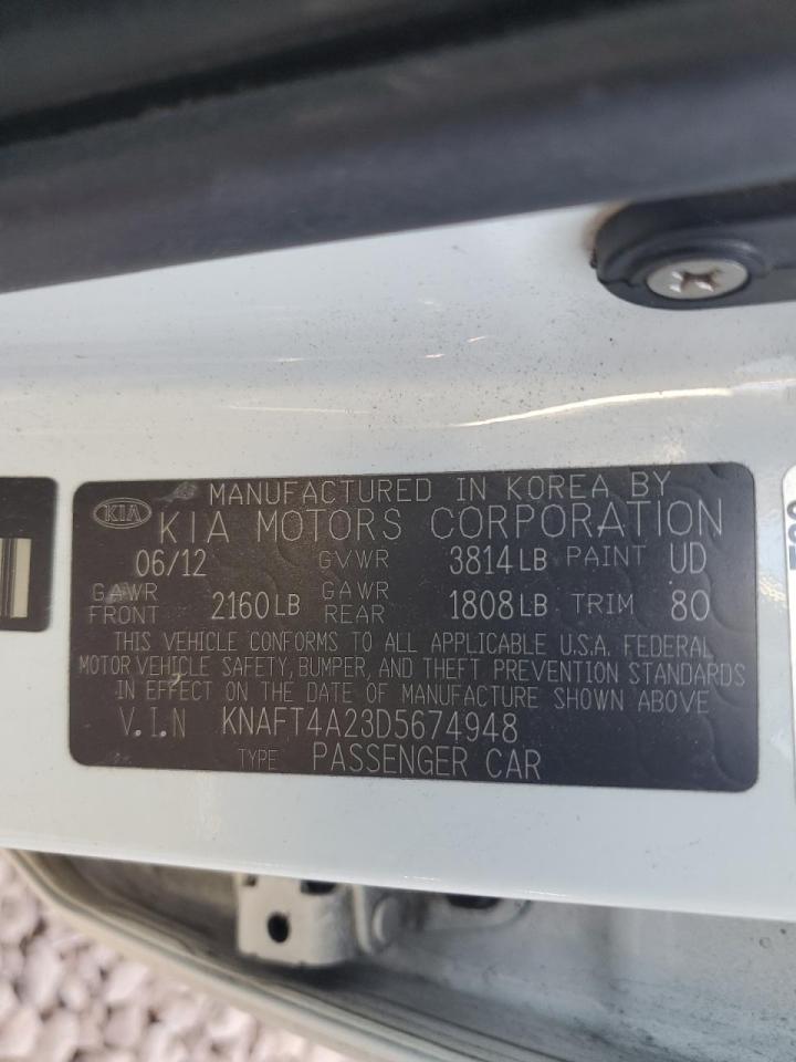 2013 Kia Forte - Image 12