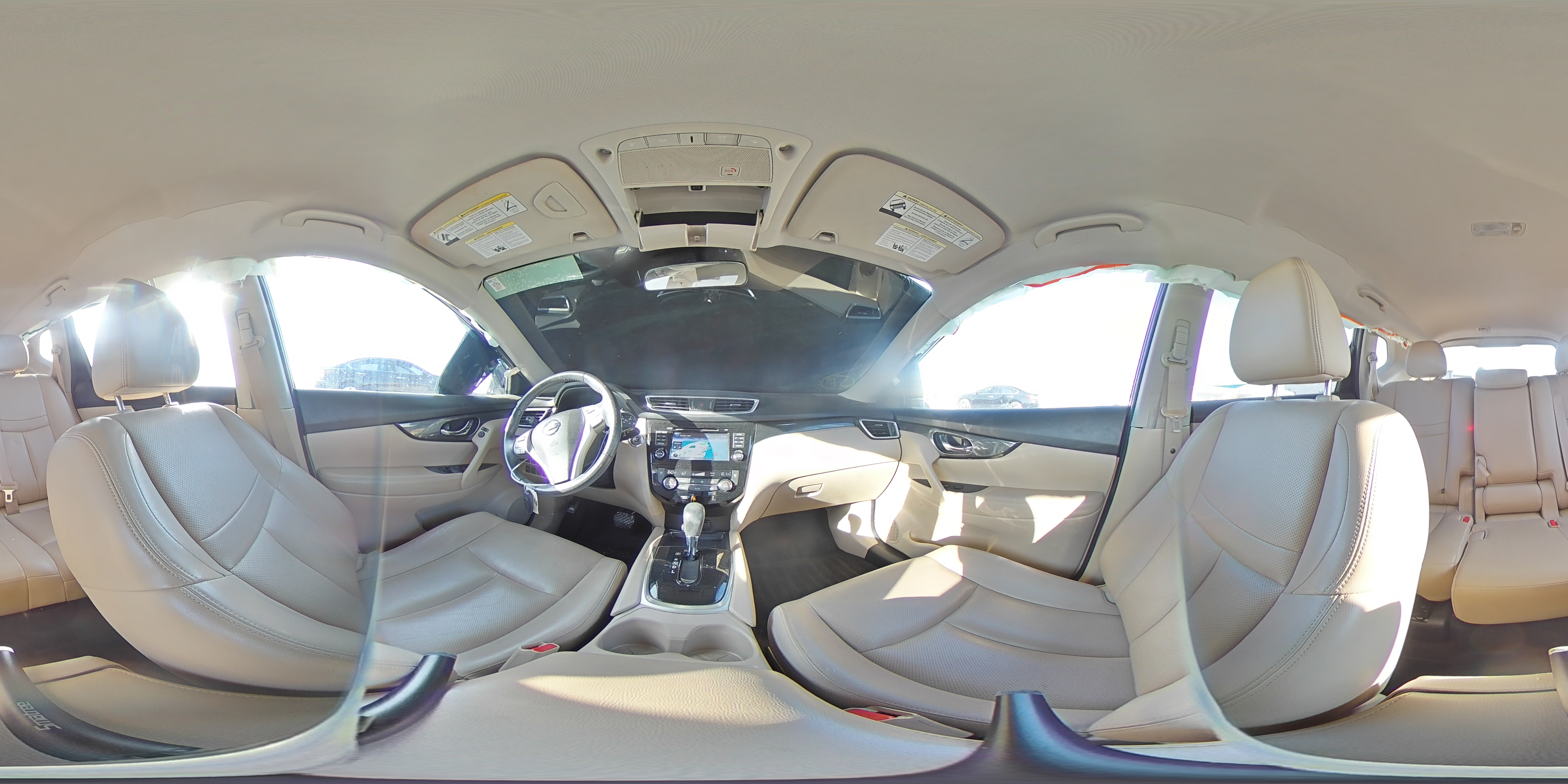 2016 Nissan Rogue - Image 15