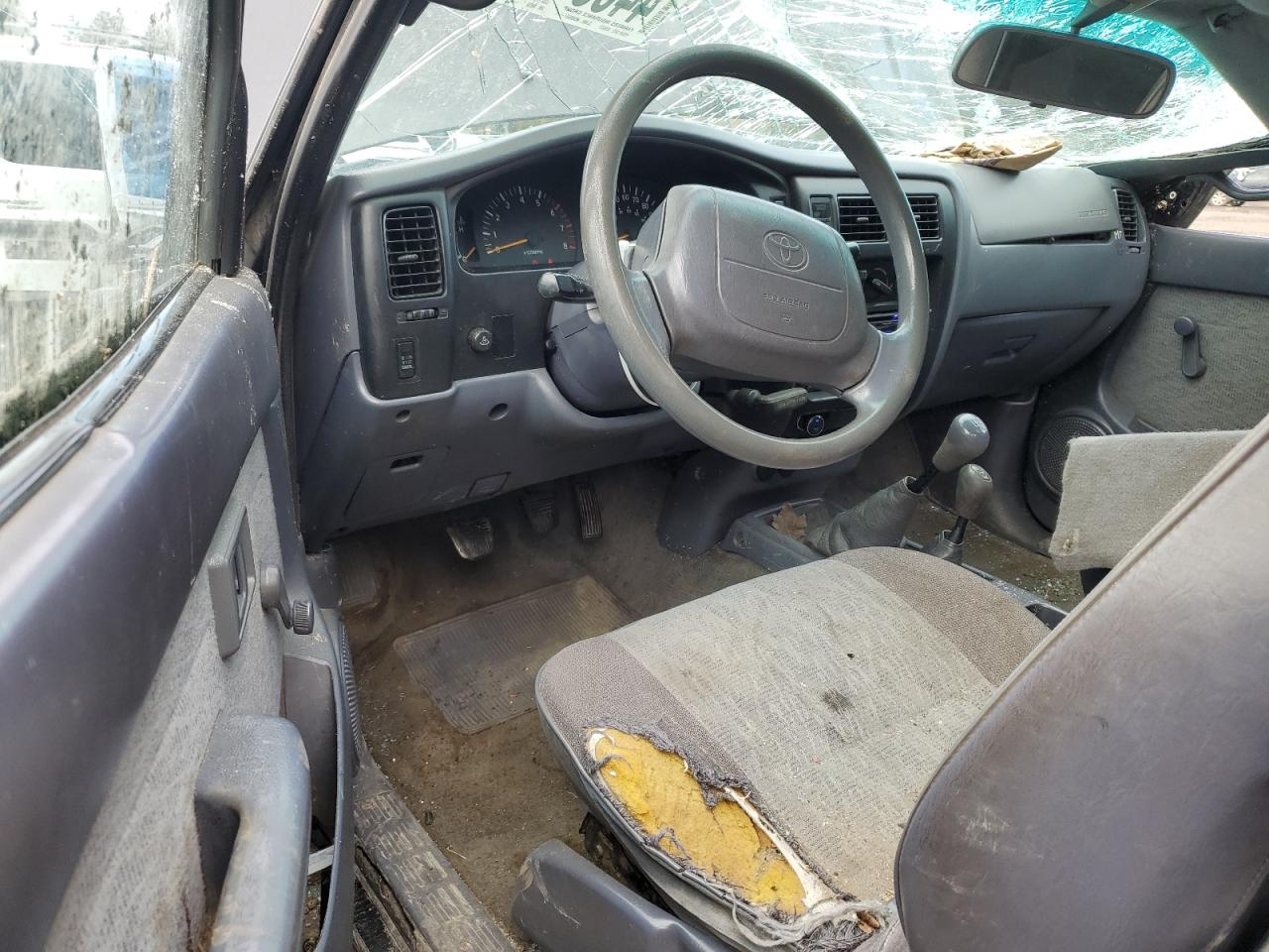 1998 Toyota Tacoma - Image 8