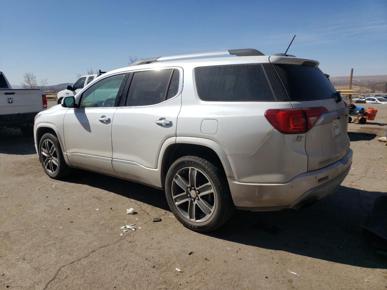 2017 GMC Acadia - Image 2
