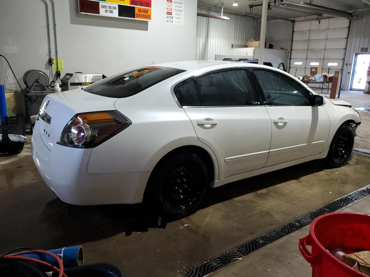 2010 Nissan Altima - Image 3