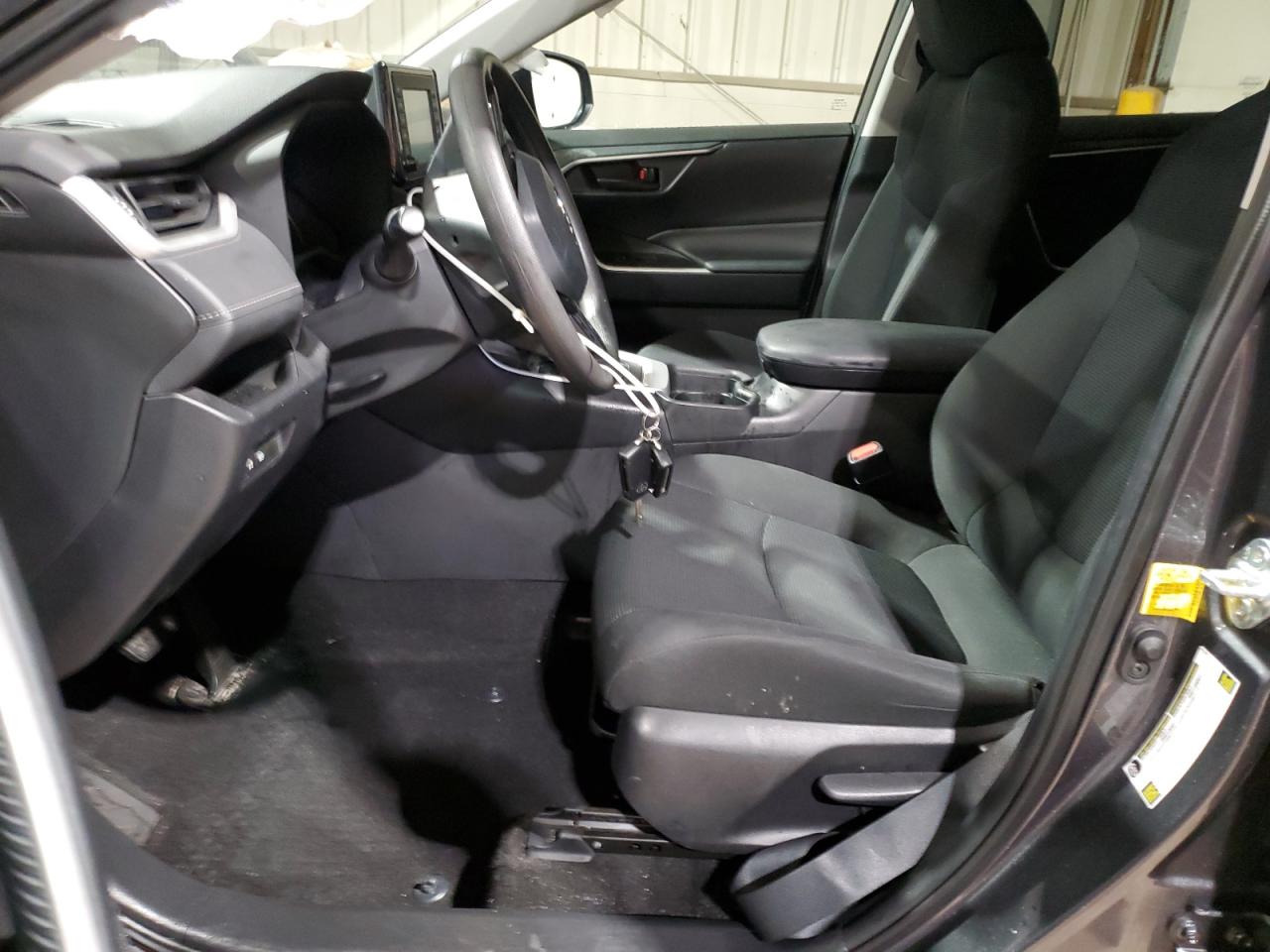 2021 Toyota RAV 4 - Image 7