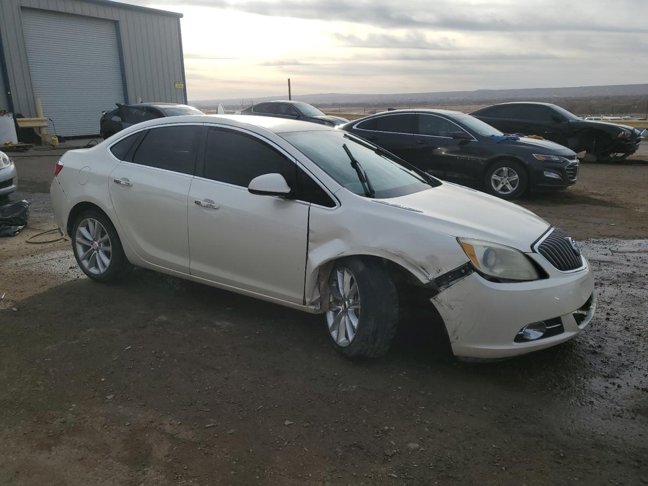 2014 Buick Verano - Image 4