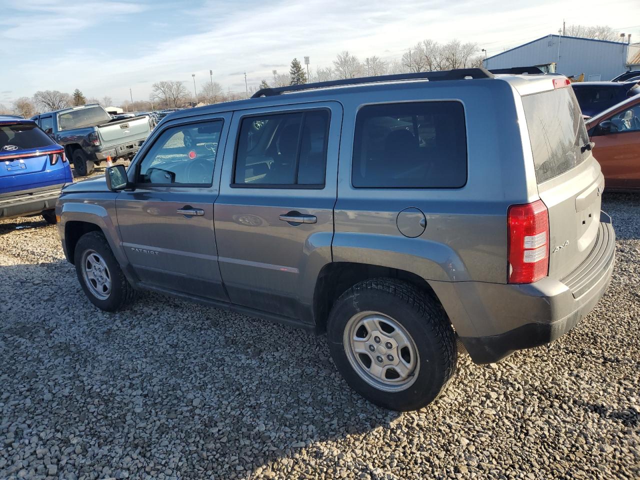 2014 Jeep Liberty (Patriot) - Image 2