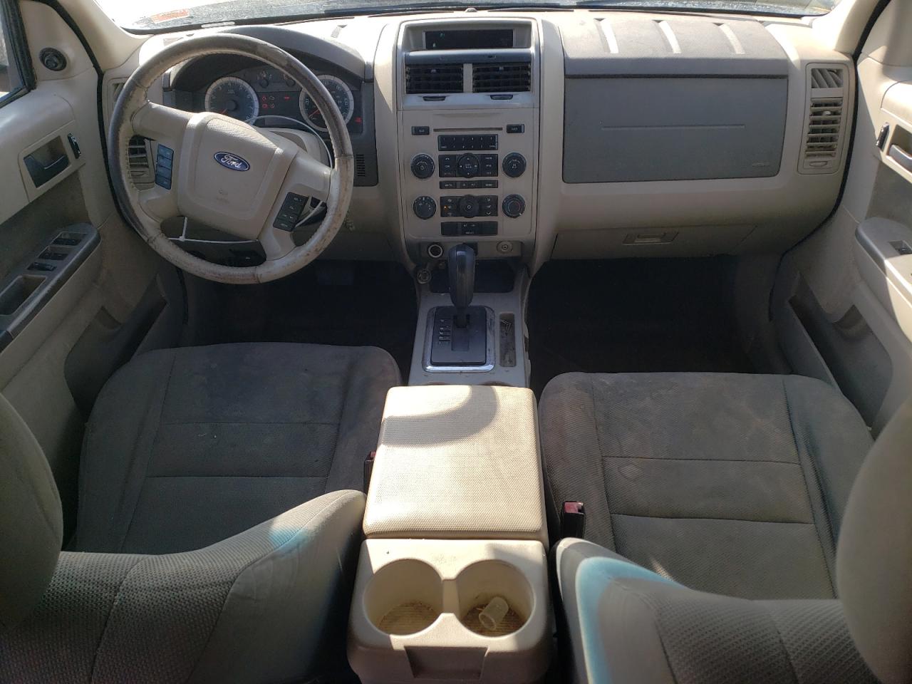 2009 Ford Escape - Image 8