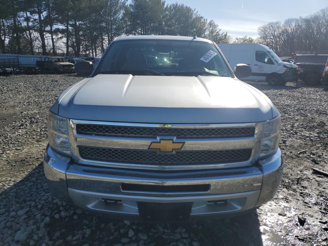 2012 Chevrolet Silverado - Image 5