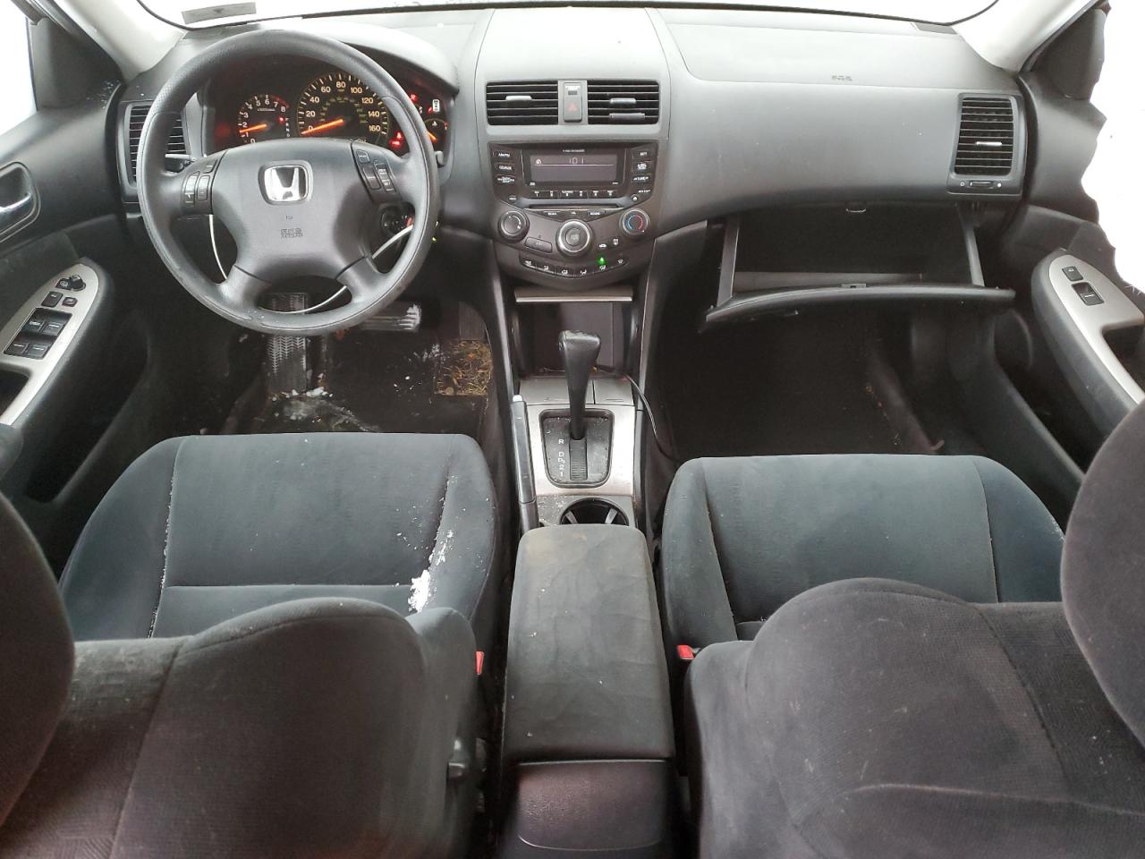 2005 Honda Accord - Image 8