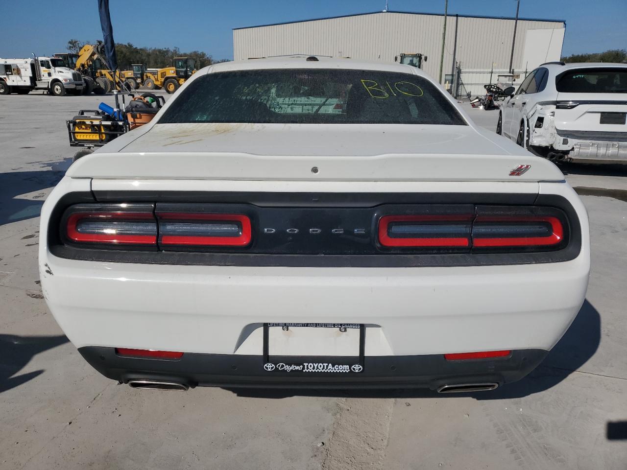 2020 Dodge Challenger - Image 6