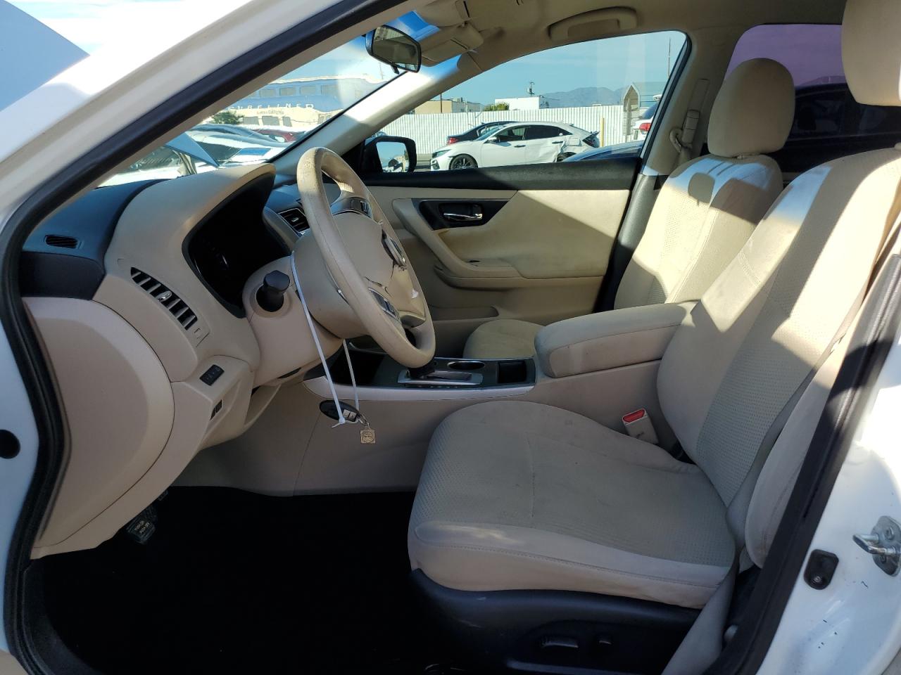 2015 Nissan Altima - Image 7