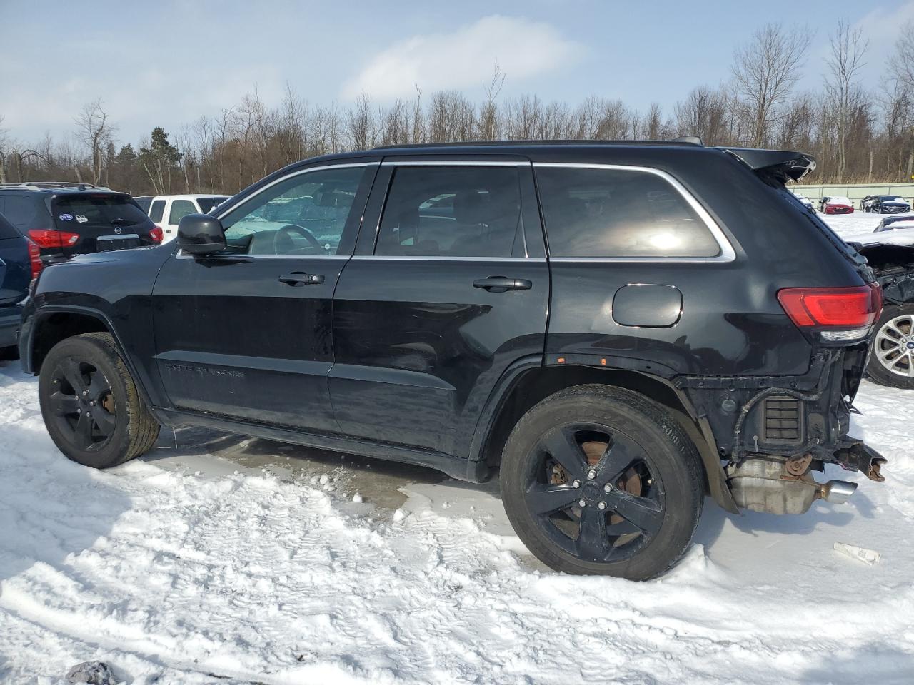 2015 Jeep Grand Cherokee - Image 2