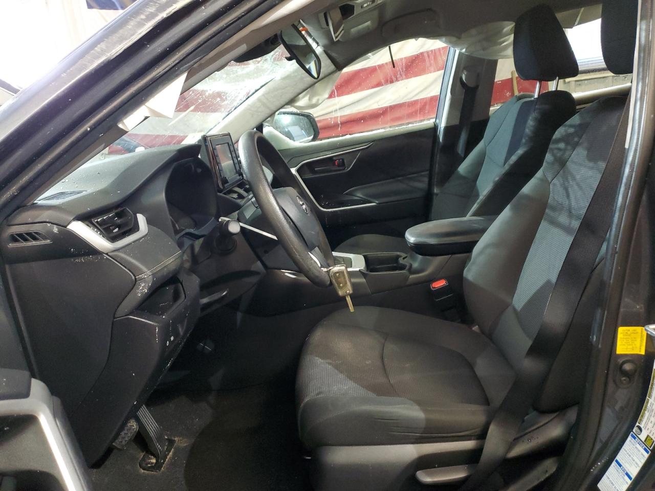 2021 Toyota RAV 4 - Image 7